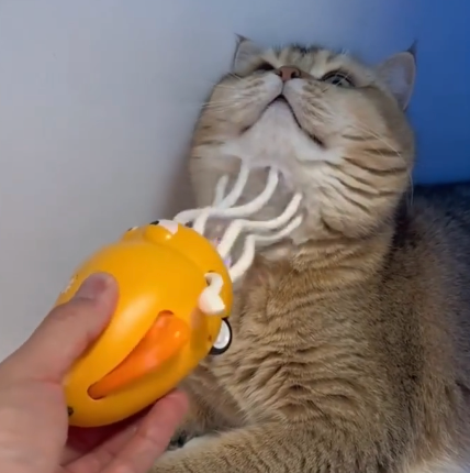 PurrGlow – Electronic Massage Squid for Cats