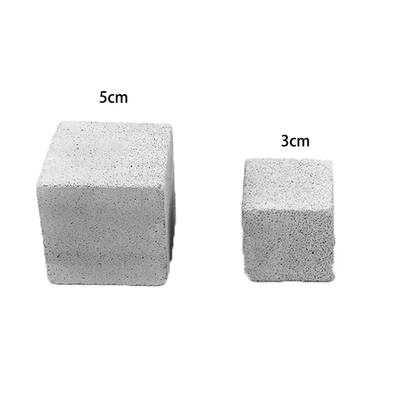 Natural Mineral Molar Stone – Teeth Grinding Chew Toy for Small Pets