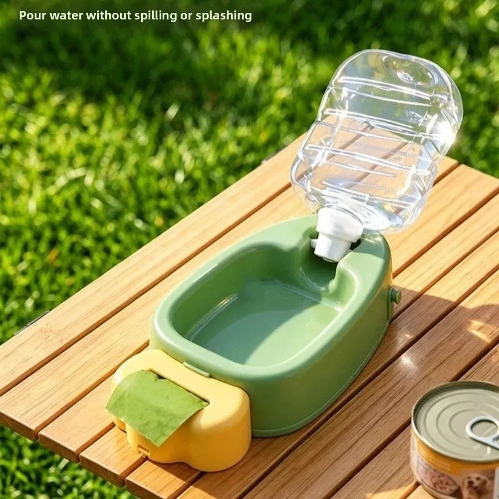 CarrotSip - Portable Pet Water Bottle & Collapsible Bowl