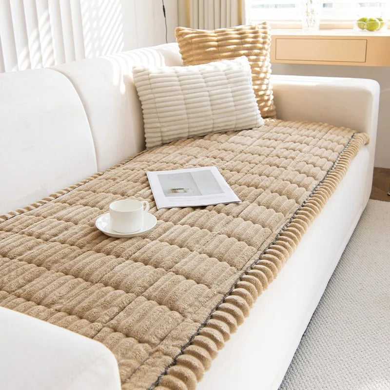 PawHaven – Flannel Quilted Sofa Pad