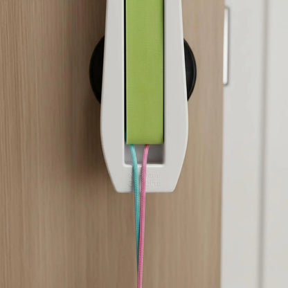 SmartSpin Automatic Cat String Toy